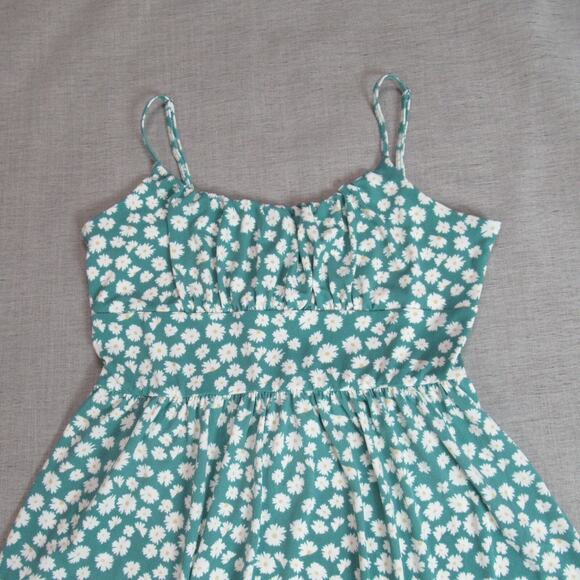 Aeropostale Dress Womens Medium Green Floral Boho Cottagecore Preppy Prairie - Picture 3 of 10
